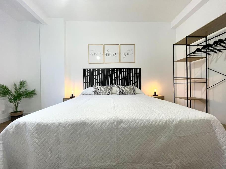 Apartamento Elegancia Junto Al Rectorado. Córdoba
