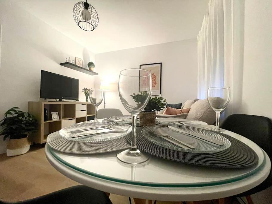Elegancia Junto Al Rectorado. Apartamento *
